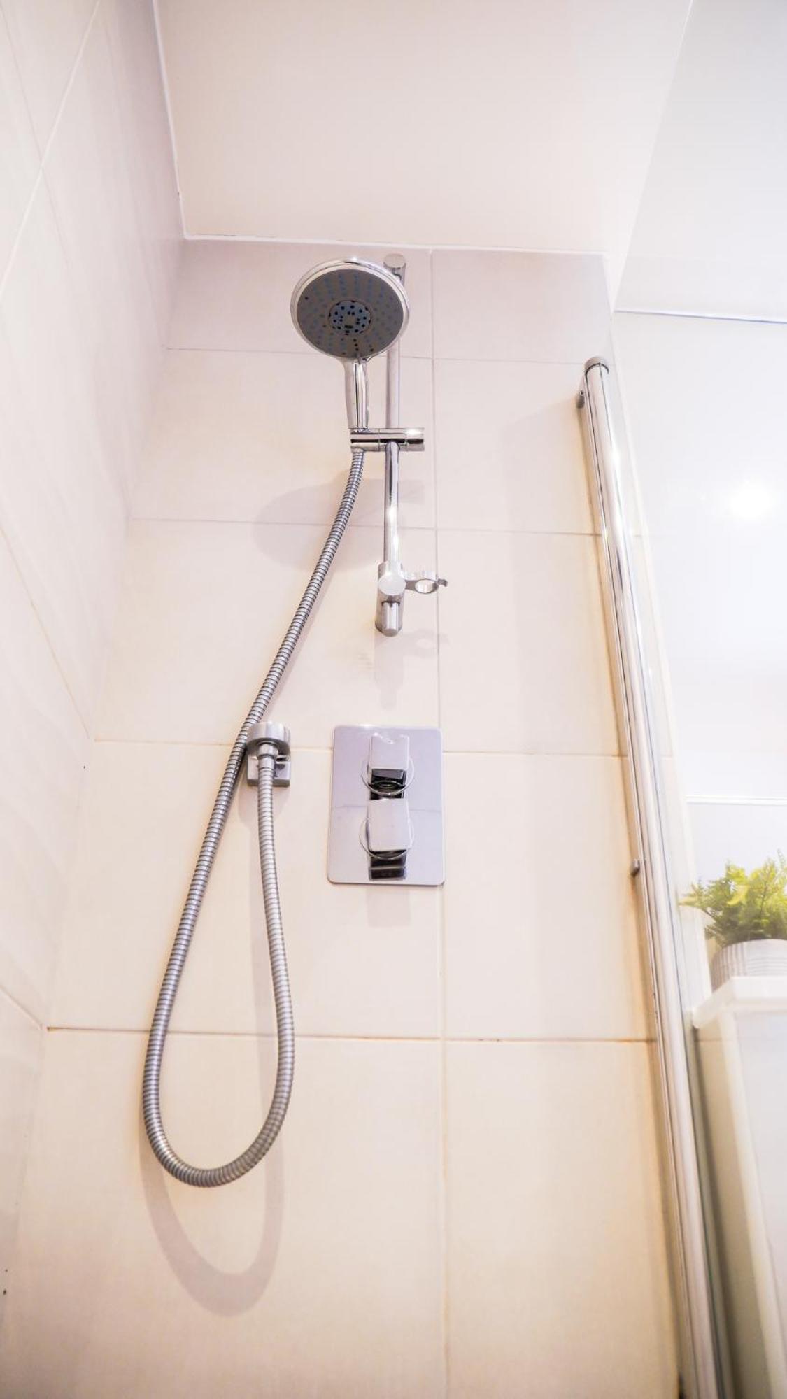 Manchester City Centre Apt With Balcony & Free Parking - Including Free 1-Hour Early Check-In Or Late Check-Out For Bookings Until July, Justeat Voucher For 2-Night Stays Minimum! Exterior foto